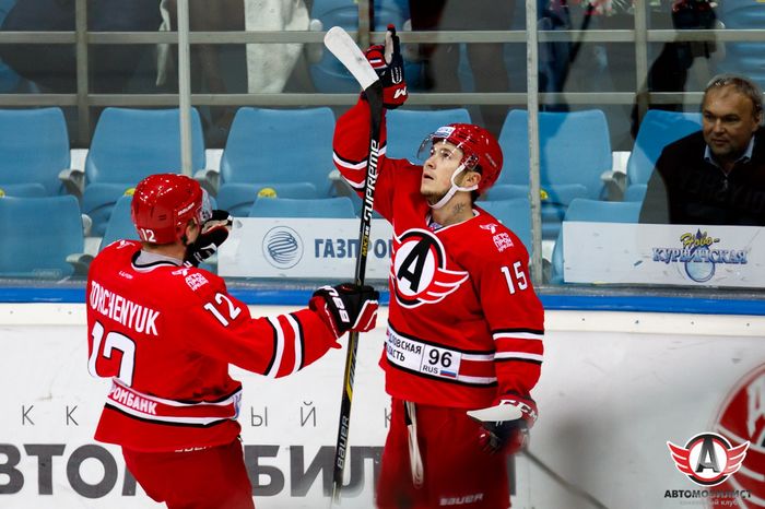 Анатолий Голышев - MVP ноября в КХЛ по версии Чемпионат.com
