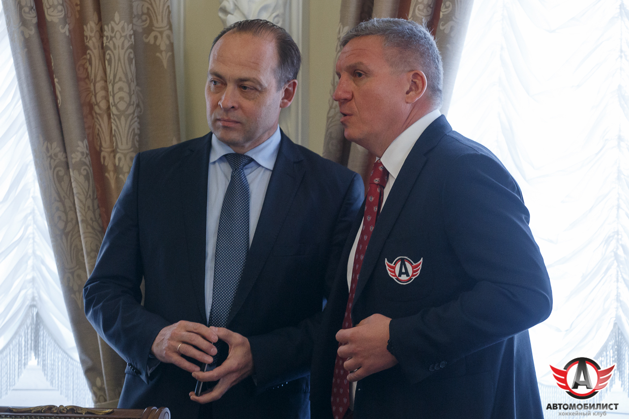Встреча губернатора Свердловской области с ХК "Автомобилист"