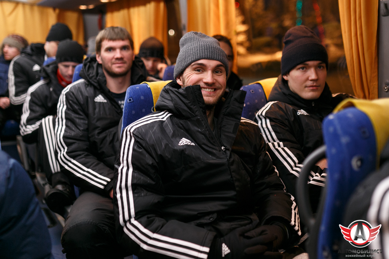 22.12.15 - Югра - Автомобилист