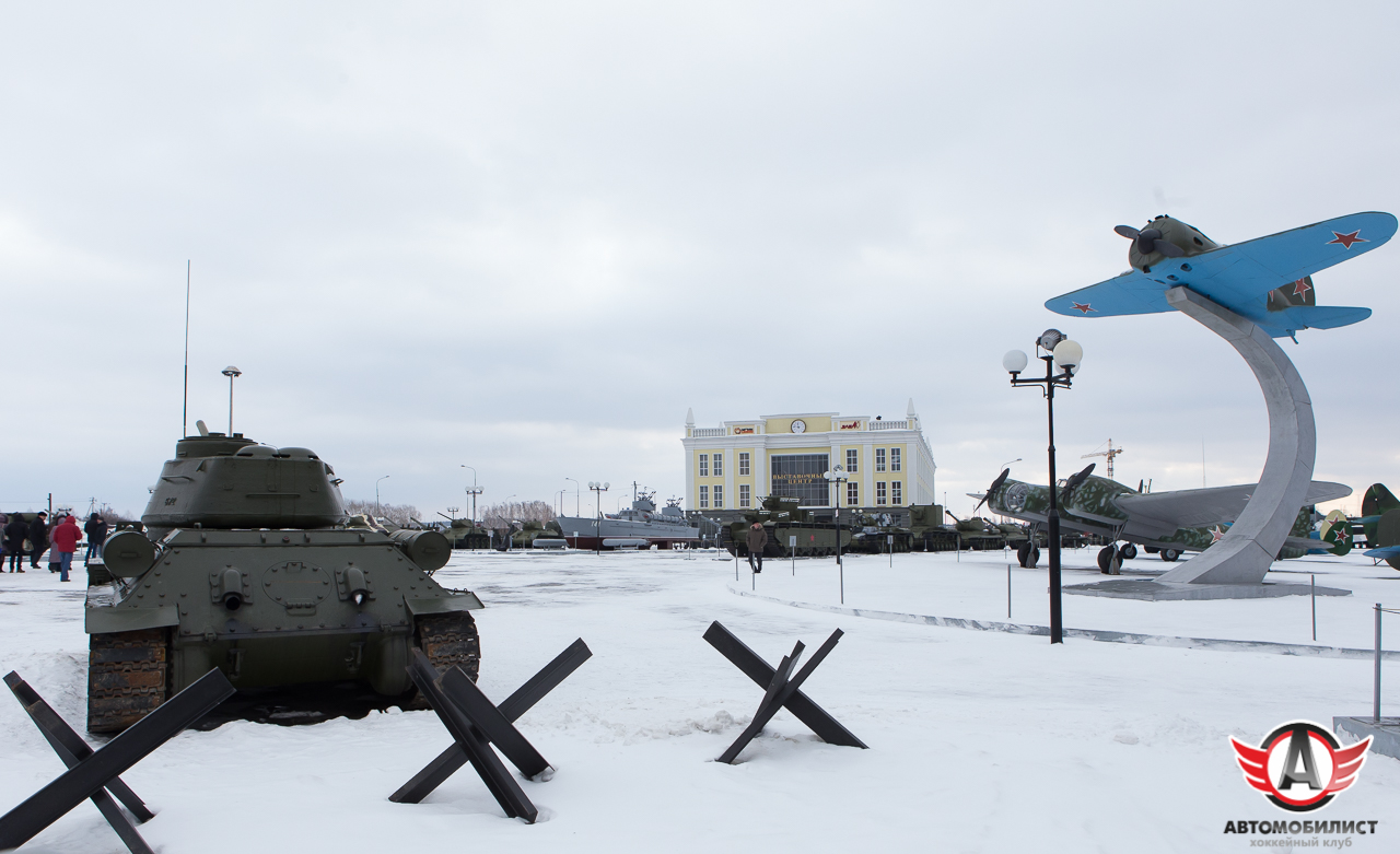22.02.17 Воспитанники ДЮСШ "Автомобилист" посетили музей военной техники УГМК