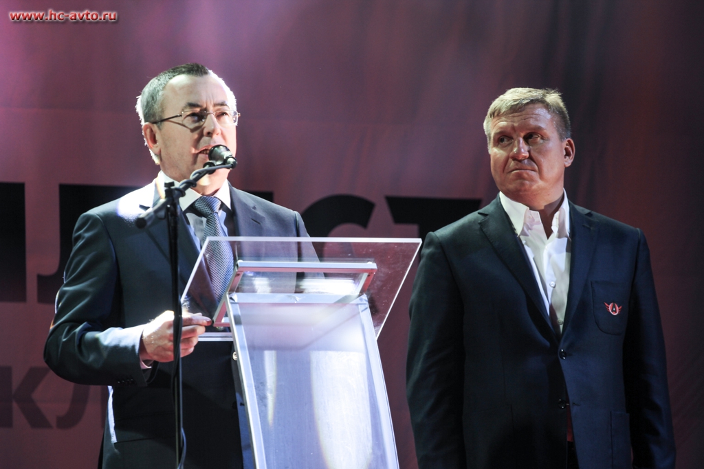 Презентация формы ХК "Автомобилист", 25.07.2014