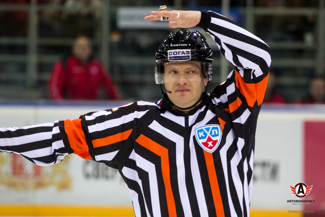 26.11.2014 Автомобилист - Авангард, 5:2