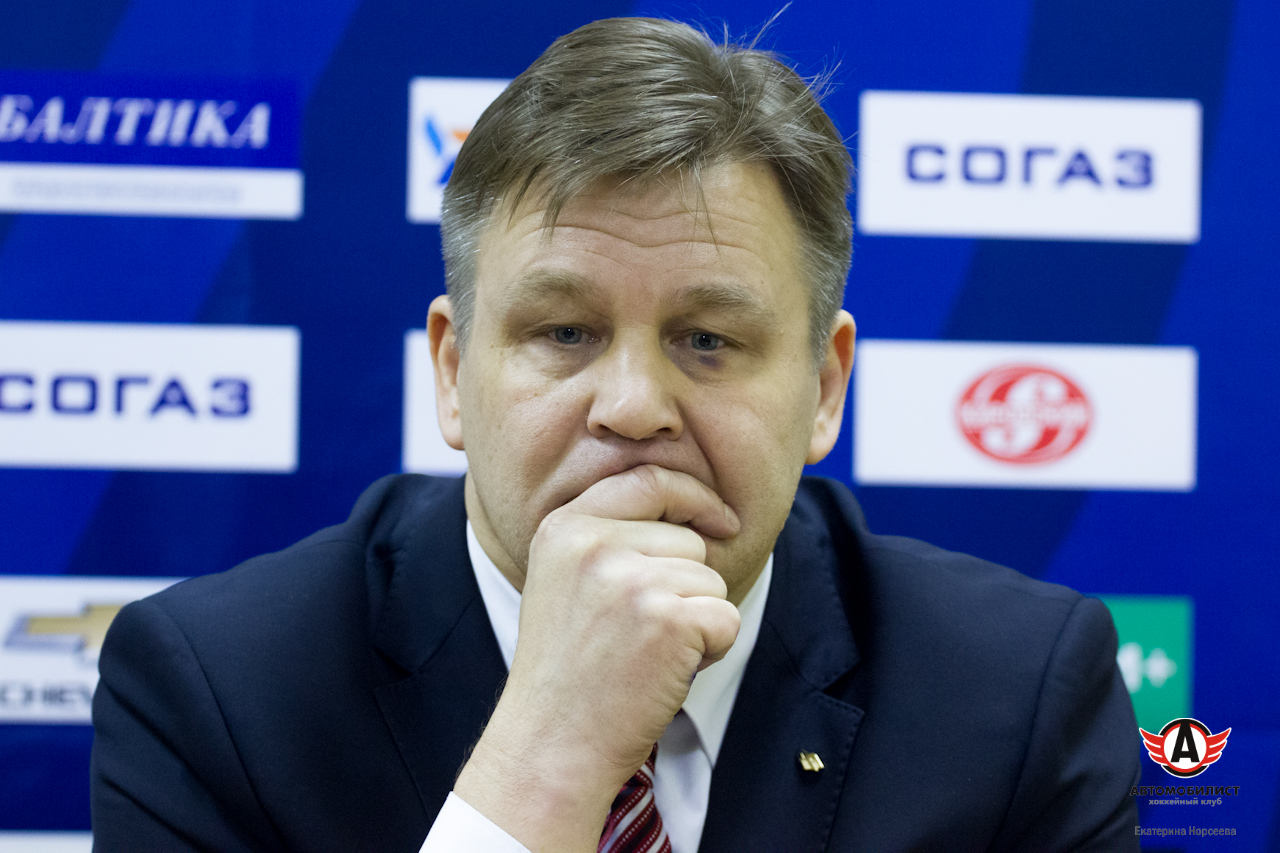 26.11.2014 Автомобилист - Авангард, 5:2