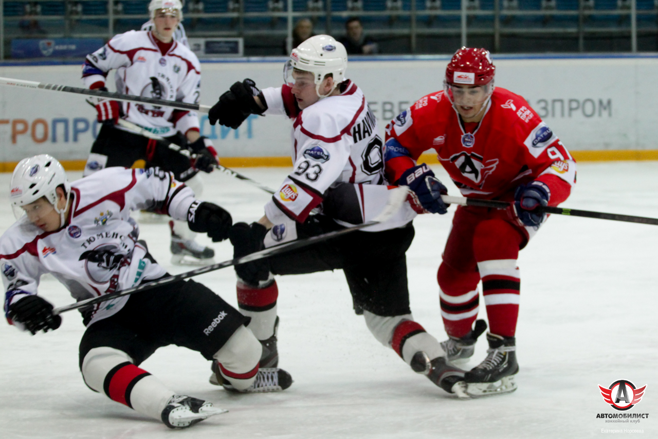 12.12.2014 Авто - Тюменский Легион, 4:5 (ПБ)