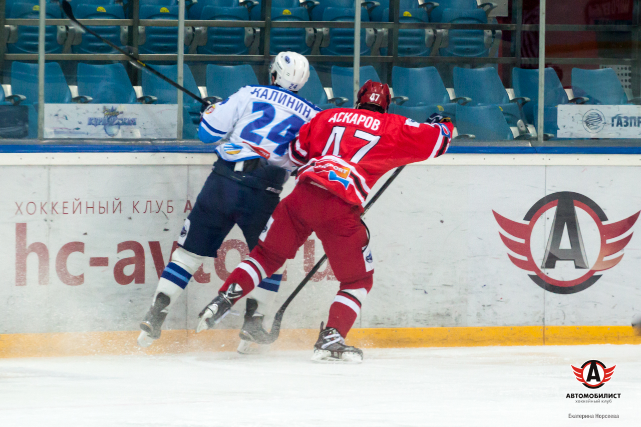 12.01.2015 Авто - Снежные Барсы, 4:1