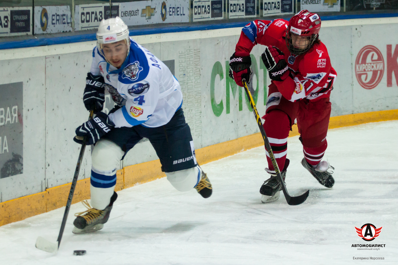 12.01.2015 Авто - Снежные Барсы, 4:1