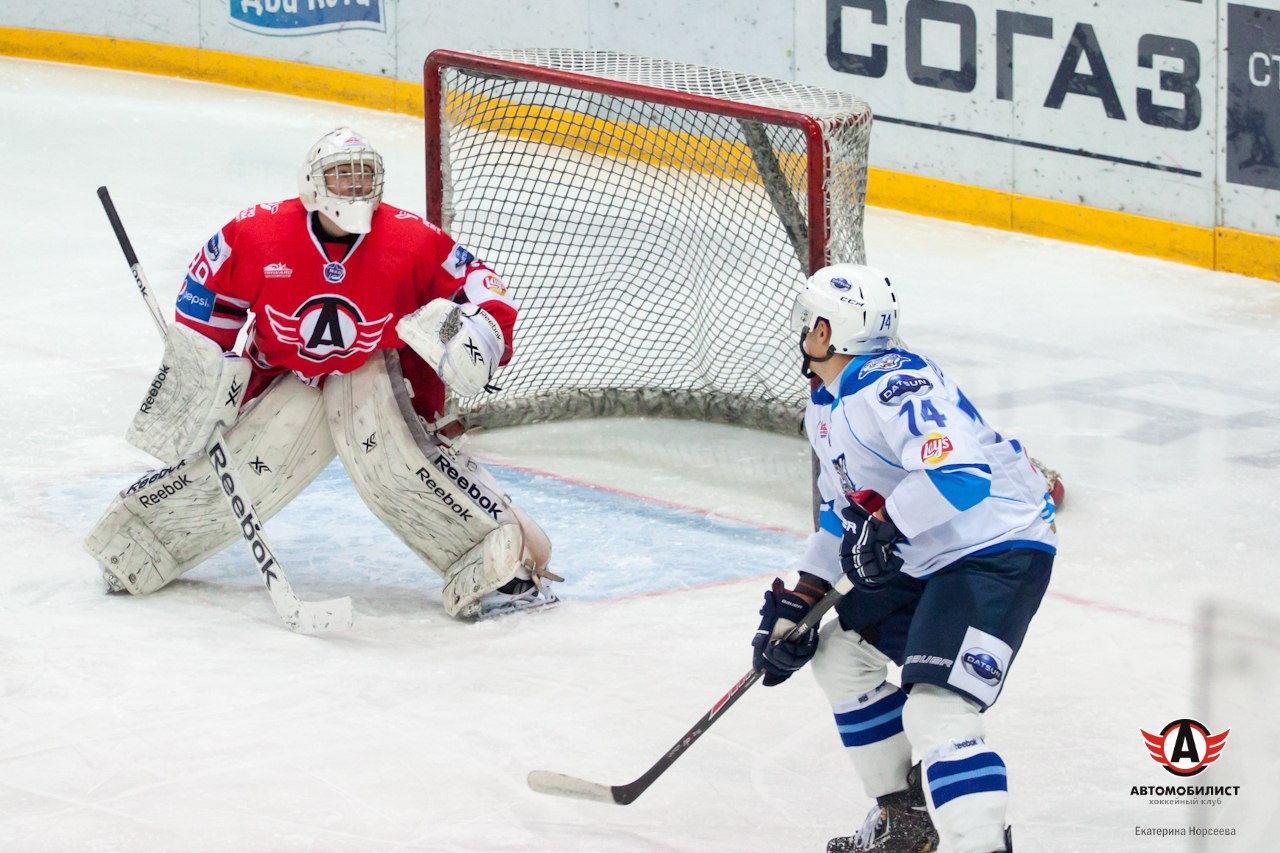 12.01.2015 Авто - Снежные Барсы, 4:1