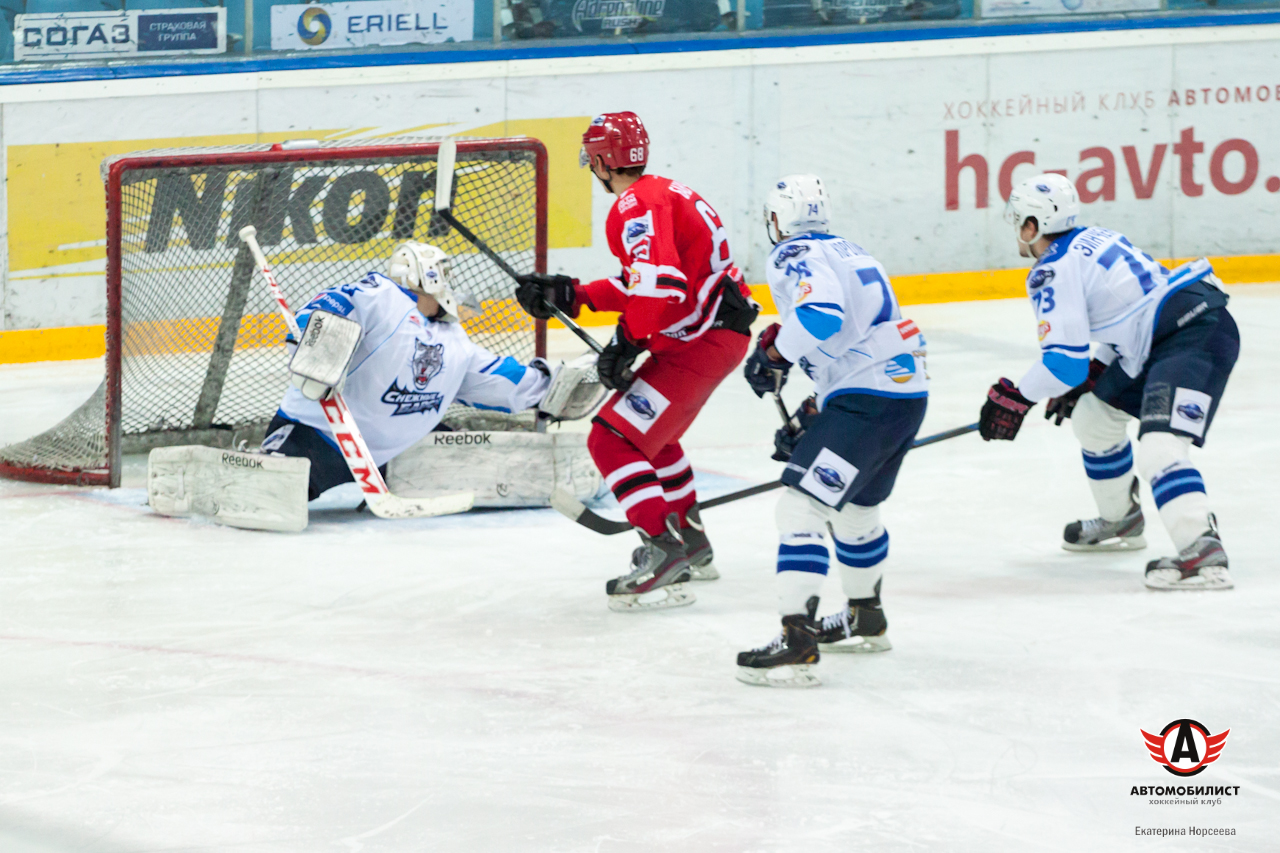 12.01.2015 Авто - Снежные Барсы, 4:1