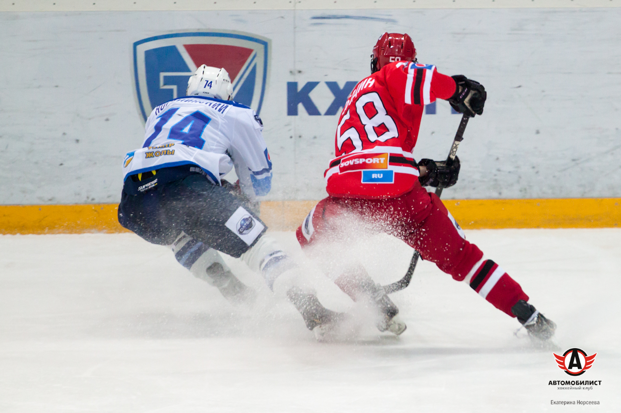 12.01.2015 Авто - Снежные Барсы, 4:1