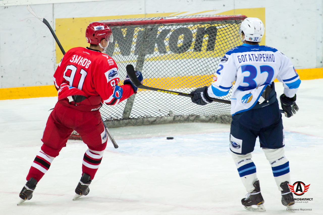12.01.2015 Авто - Снежные Барсы, 4:1