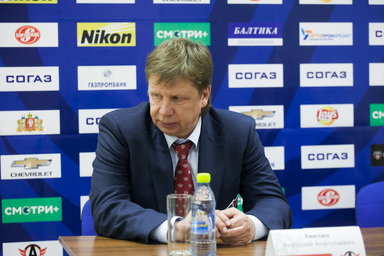 02.10.2014 Автомобилист - Ак Барс, 3:5