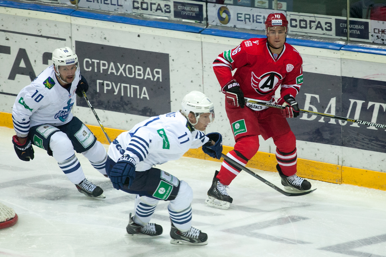 11.10.2014 Автомобилист - Адмирал 5:1