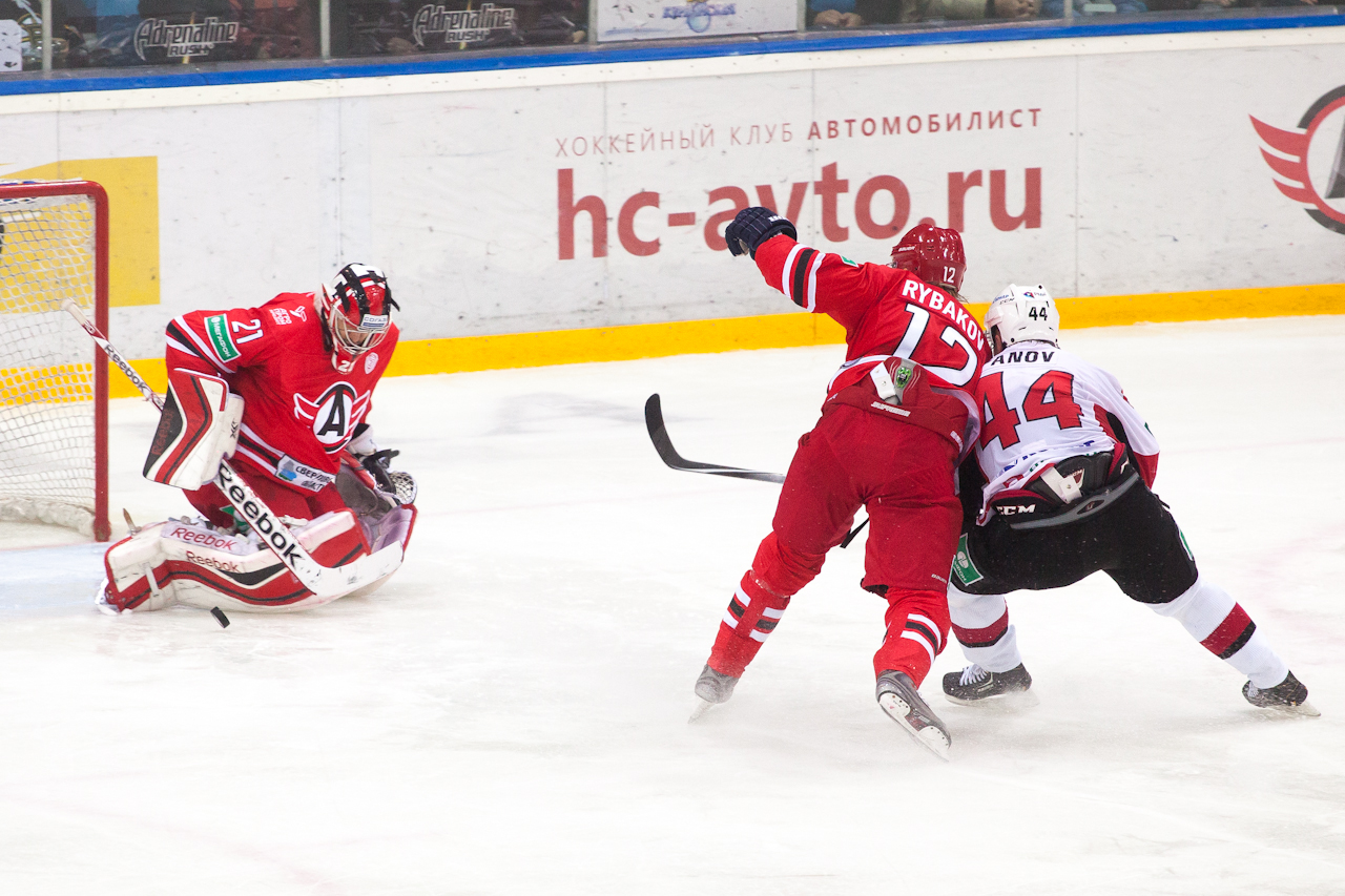 31.10.2014 Автомобилист - Трактор, 1:0