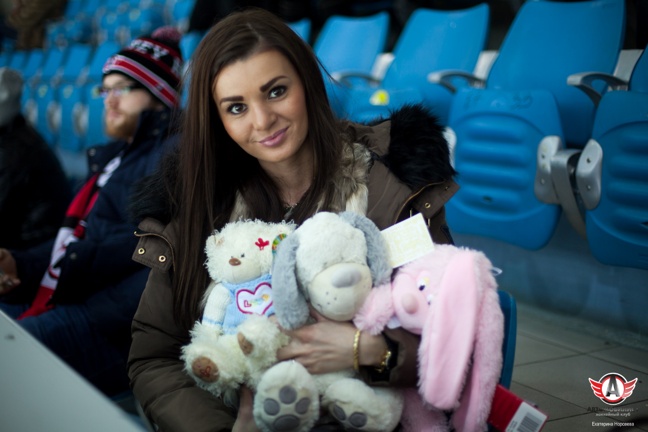 26.12.2014 Автомобилист - Ак Барс, 3:0