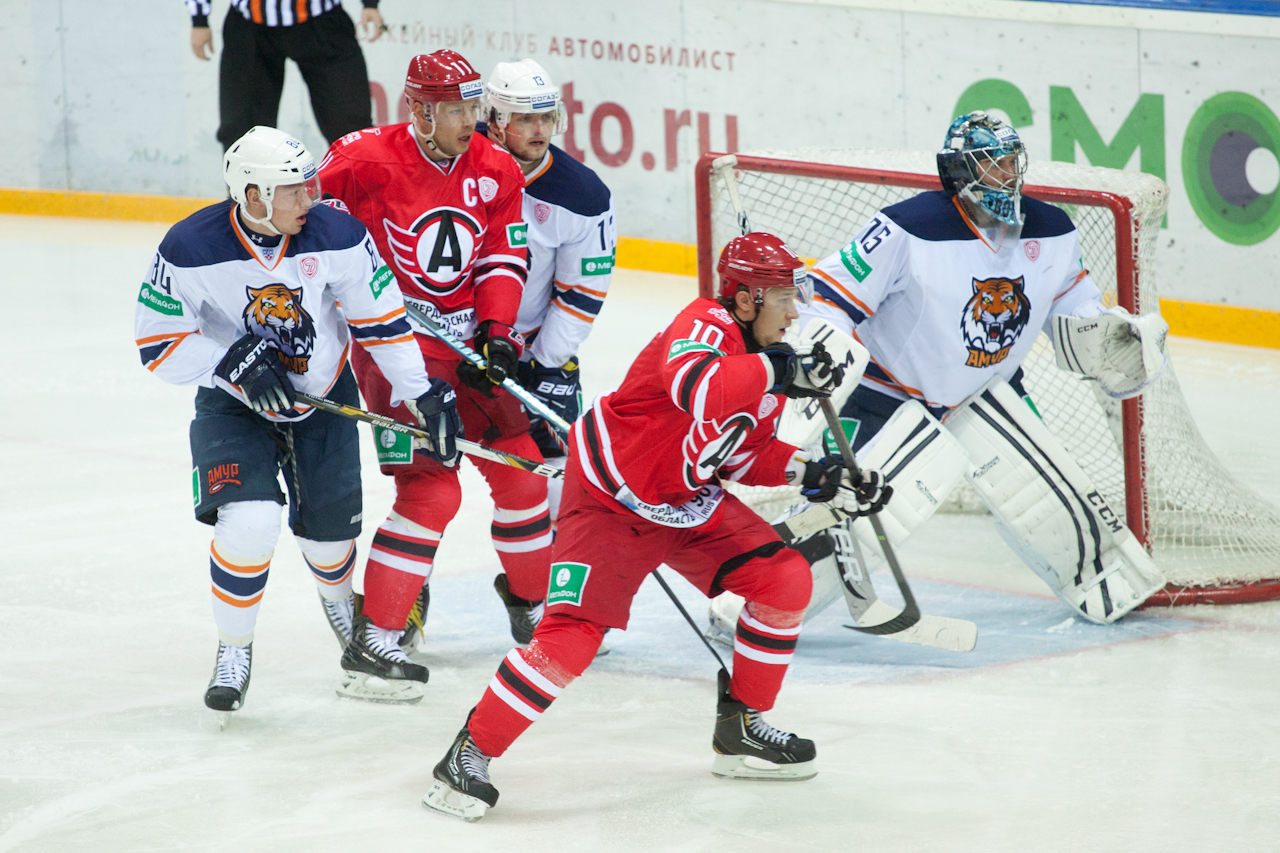 27.09.2014 Автомобилист - Амур, 3:1
