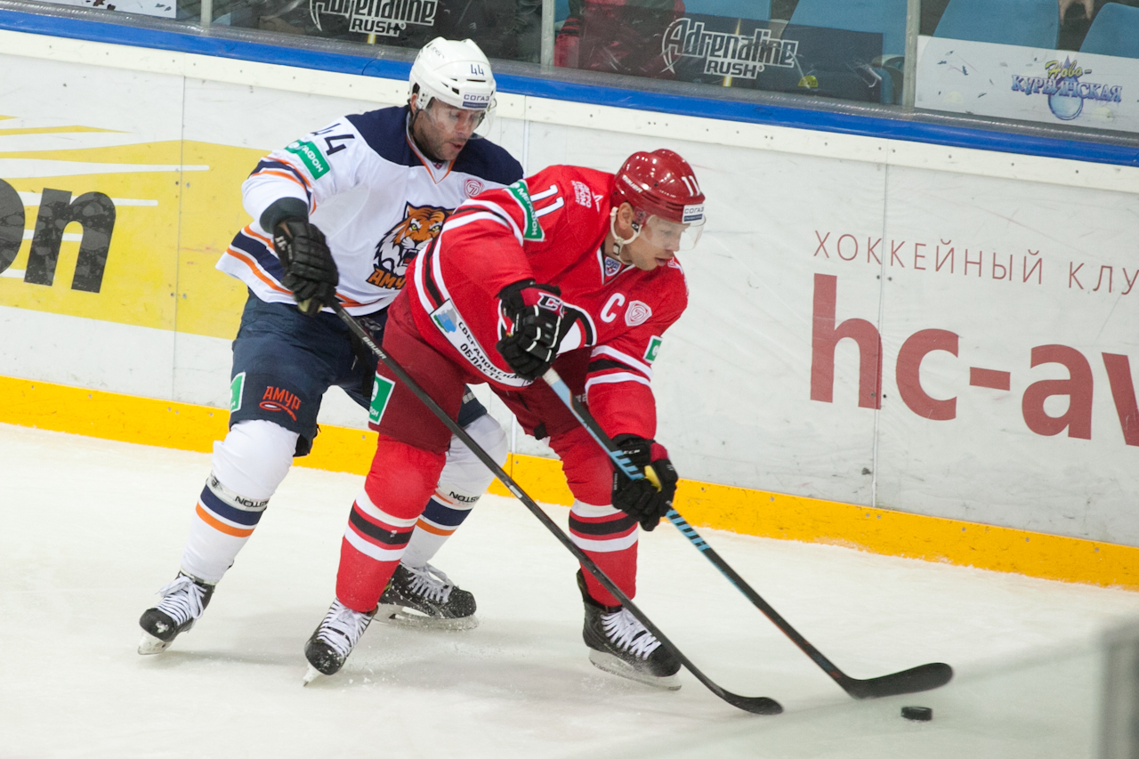 27.09.2014 Автомобилист - Амур, 3:1