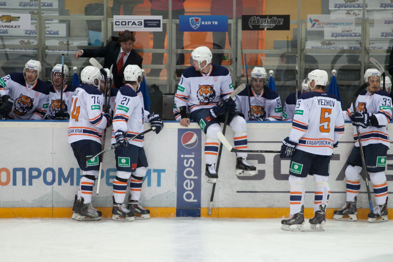 27.09.2014 Автомобилист - Амур, 3:1