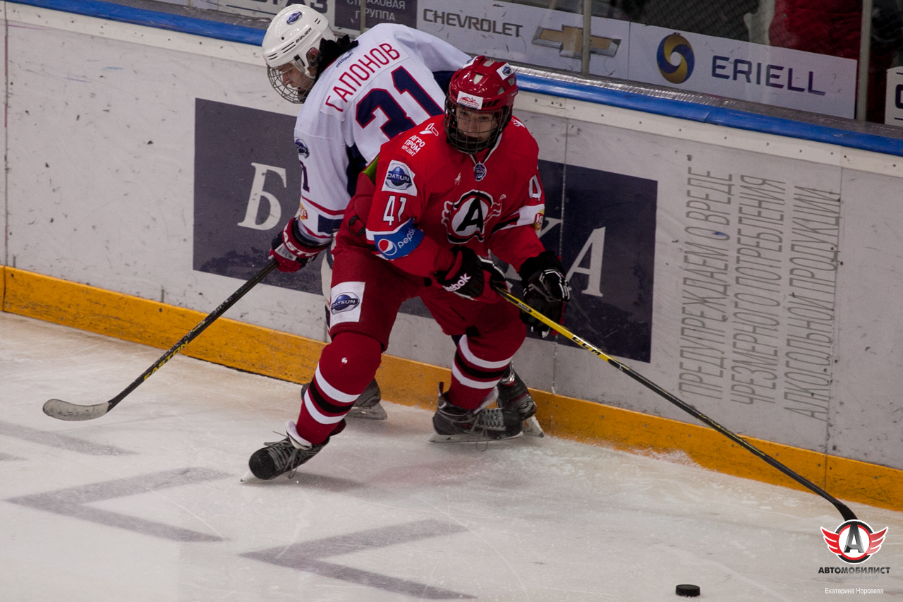 20.11.2014 Авто - Юниор, 3:2 (ОТ)
