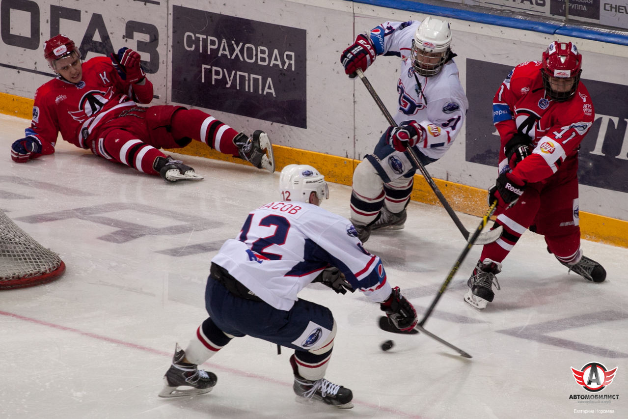 20.11.2014 Авто - Юниор, 3:2 (ОТ)