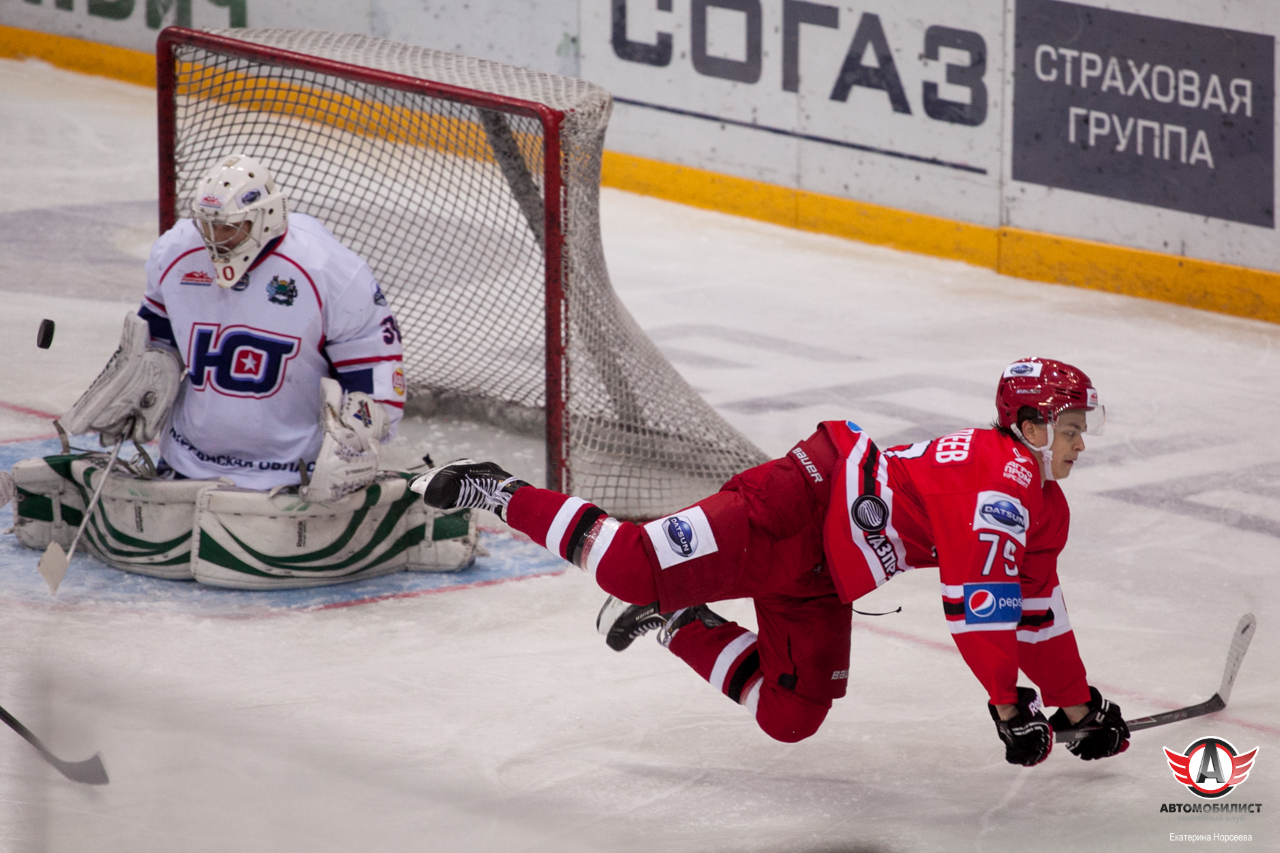 20.11.2014 Авто - Юниор, 3:2 (ОТ)