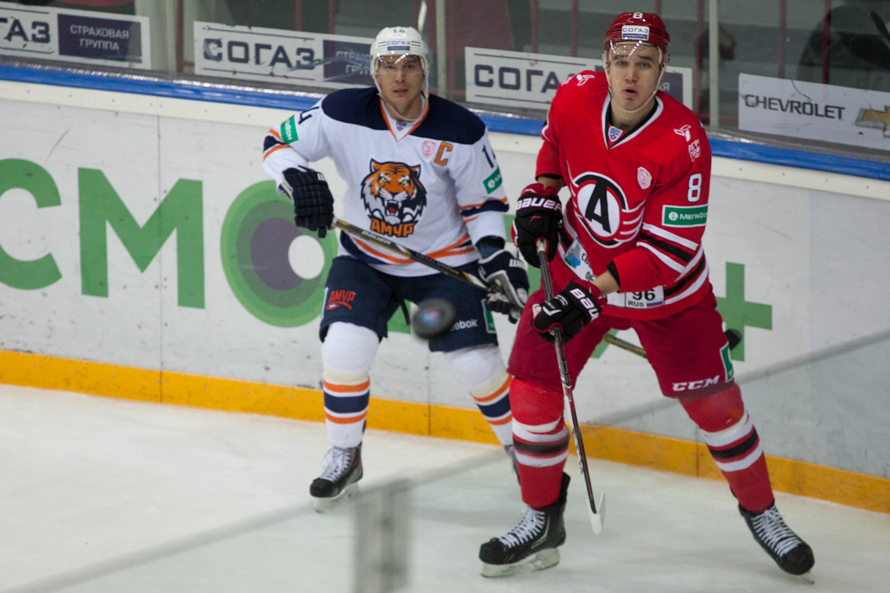 27.09.2014 Автомобилист - Амур, 3:1