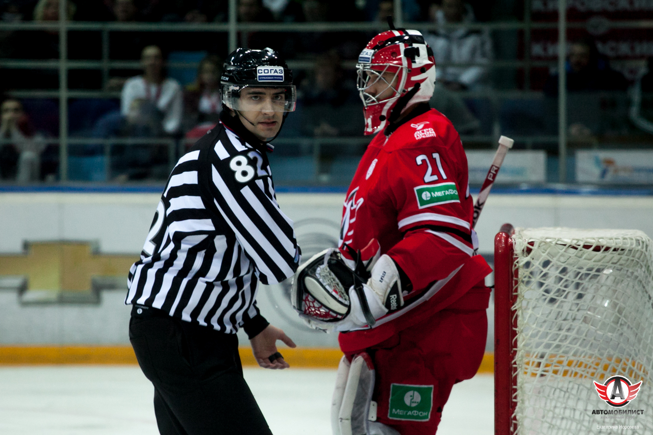 20.01.2015 Автомобилист - Металлург (Мг), 1:2 ПБ