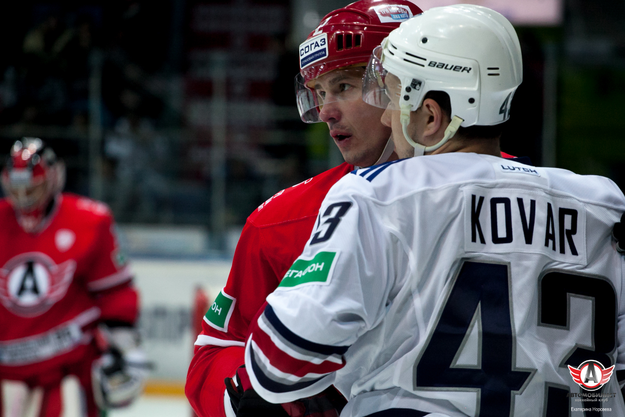 20.01.2015 Автомобилист - Металлург (Мг), 1:2 ПБ