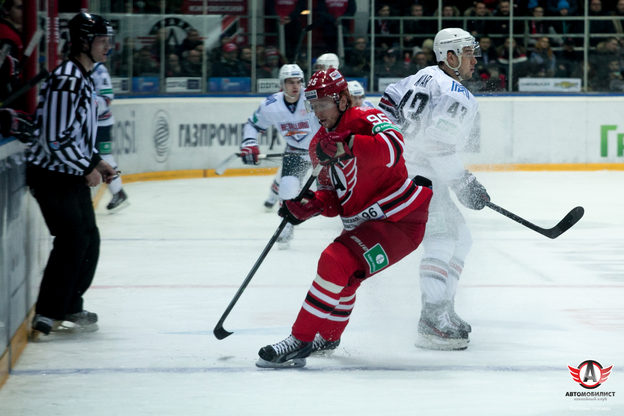 20.01.2015 Автомобилист - Металлург (Мг), 1:2 ПБ
