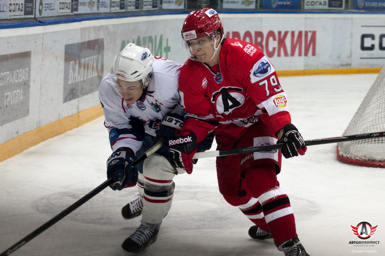 21.11.2014 Авто - Юниор 4:3