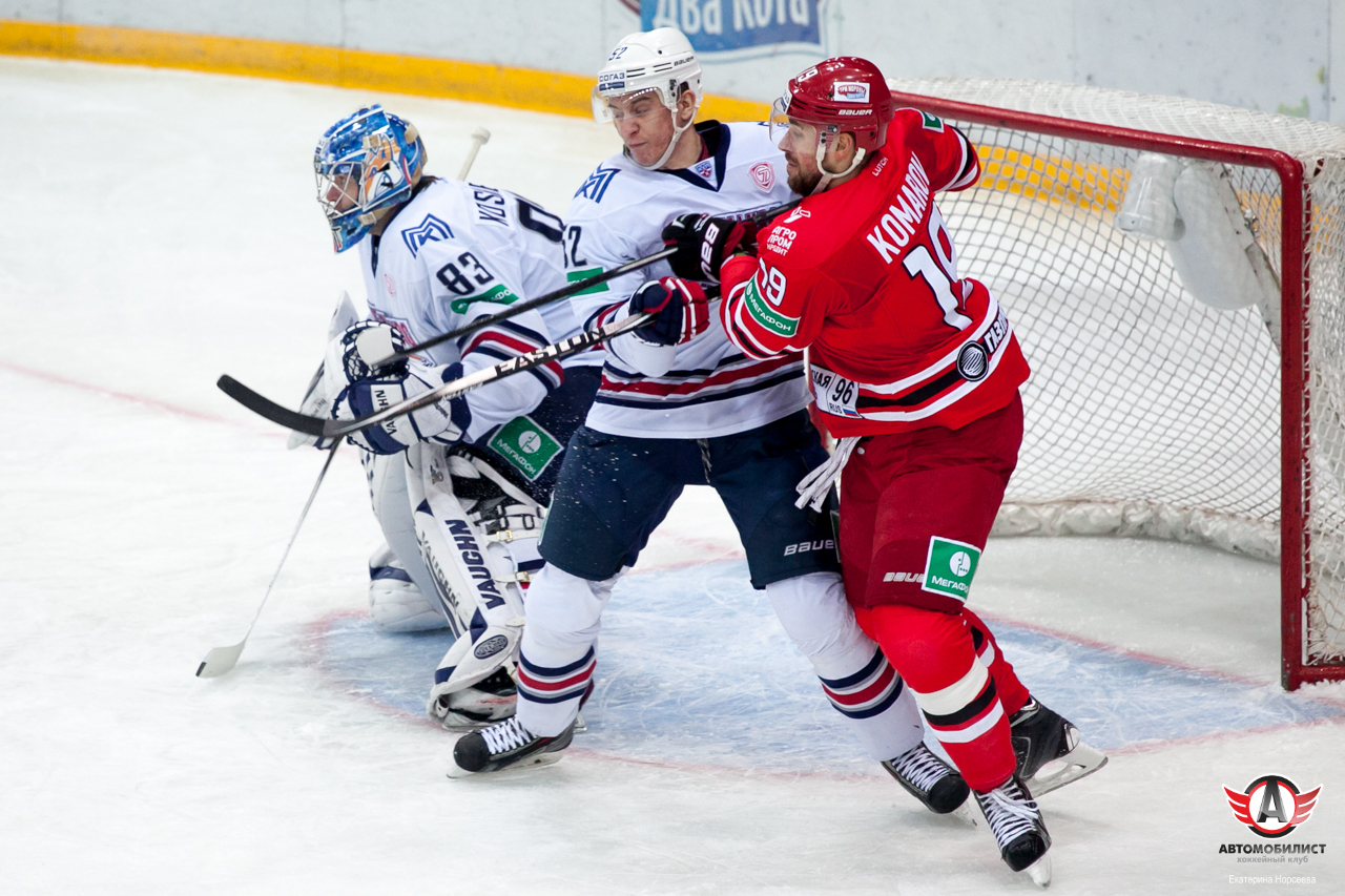 20.01.2015 Автомобилист - Металлург (Мг), 1:2 ПБ