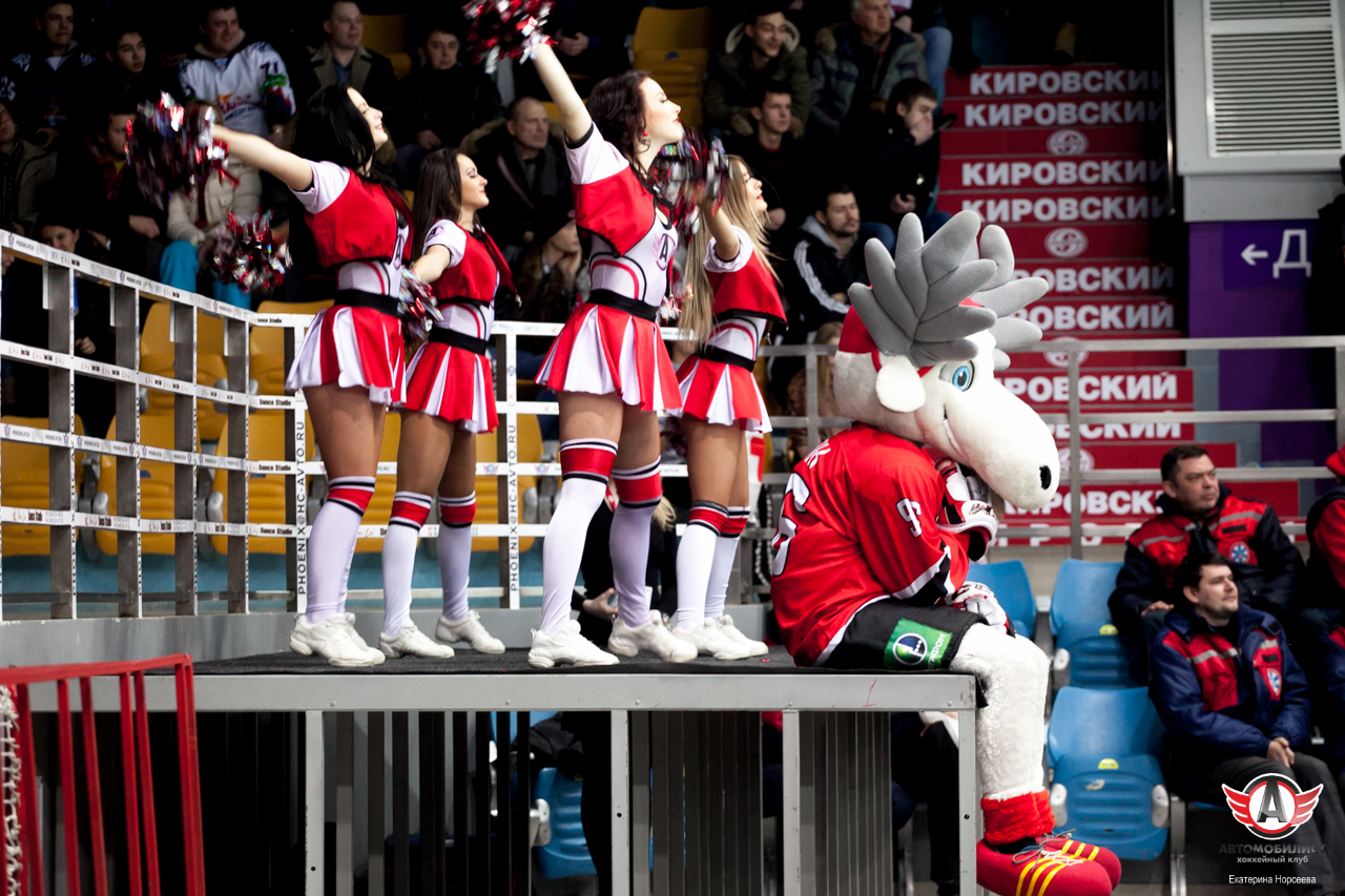 20.01.2015 Автомобилист - Металлург (Мг), 1:2 ПБ