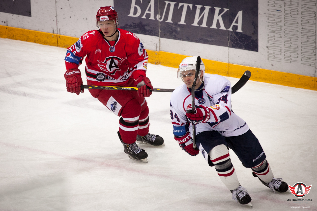 21.11.2014 Авто - Юниор 4:3