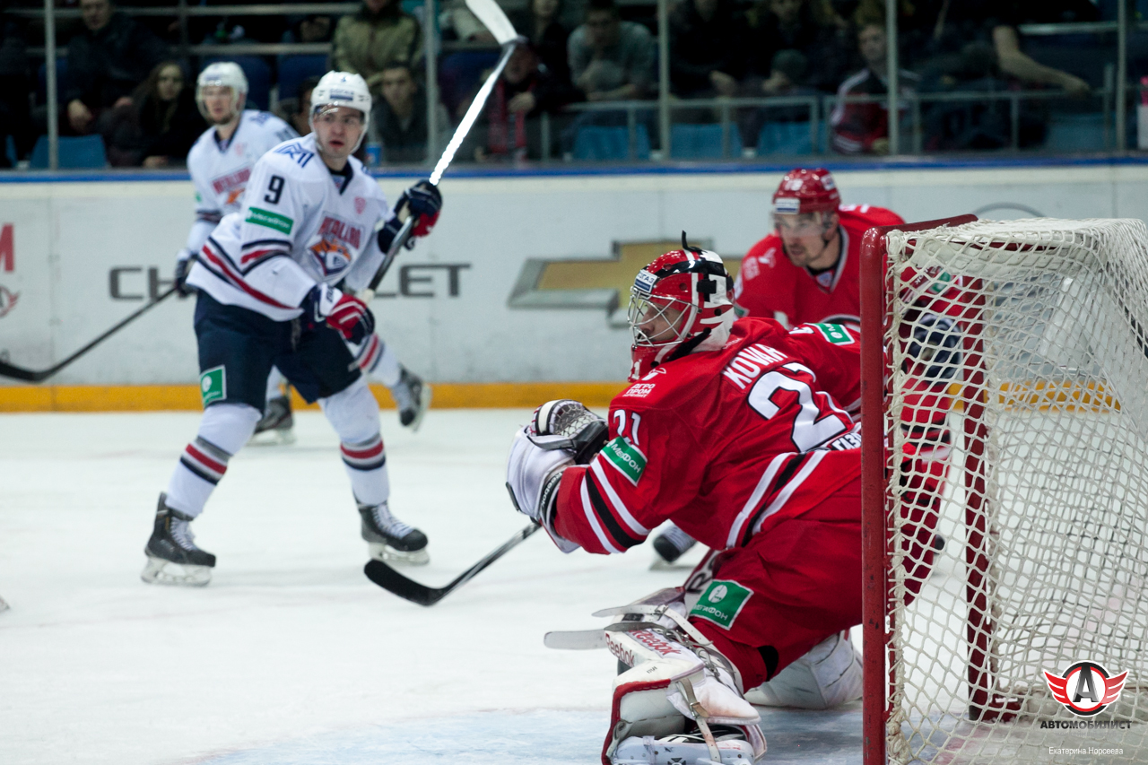 20.01.2015 Автомобилист - Металлург (Мг), 1:2 ПБ