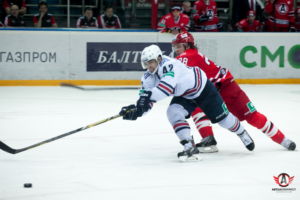 20.01.2015 Автомобилист - Металлург (Мг), 1:2 ПБ