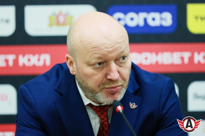 Николай Заварухин: «Хотел бы поблагодарить болельщиков за поддержку в третьем периоде – они нас погнали вперёд»